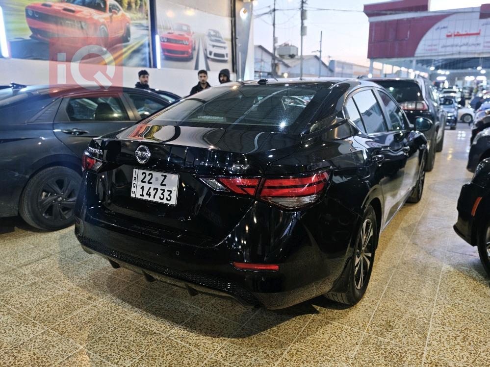 نيسان سنترا